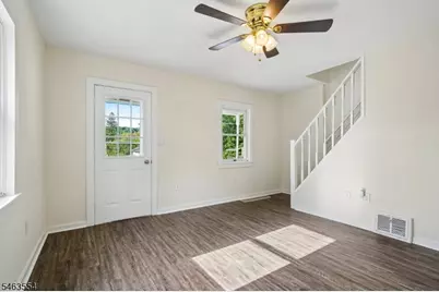 114 N Prospect St, Lopatcong Township, NJ 08865 - Photo 7