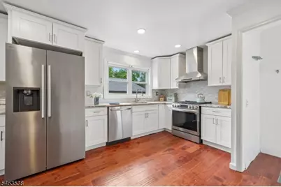 20 Ridgeview Ave, West Orange Township, NJ 07052 - Photo 5