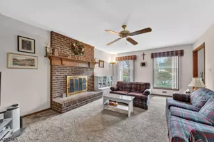 2 Rittenhouse Cir, Raritan Township, NJ 08822 - Photo 13