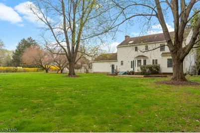 2 Rittenhouse Cir, Raritan Township, NJ 08822 - Photo 35