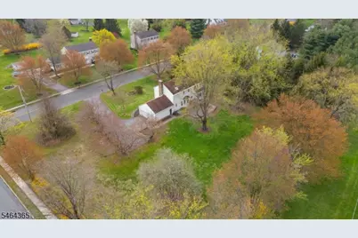 2 Rittenhouse Cir, Raritan Township, NJ 08822 - Photo 39