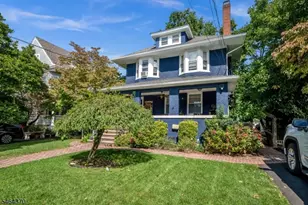 262 Clinton Pl, Hackensack, NJ 07601 - Photo 3