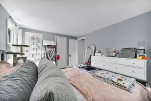 33 E 7th St, Clifton, NJ 07011 - Photo 11