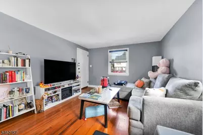 33 E 7th St, Clifton, NJ 07011 - Photo 5