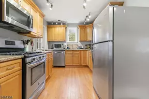 86 Hiawatha Blvd, Parsippany, NJ 07034 - Photo 3