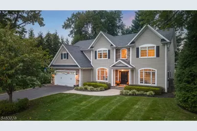 14 Whitman Dr, Chatham Township, NJ 07928 - Photo 1