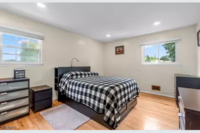 917 Grand Ave, Hackettstown, NJ 07840 - Photo 15