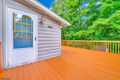 107 Overlook Rd, Vernon, NJ 07461 - Photo 27