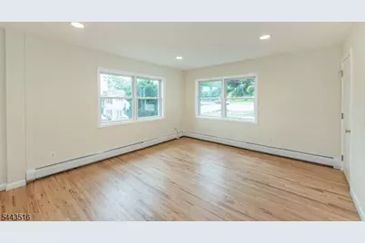 16 Florence St, Hopatcong, NJ 07874 - Photo 3