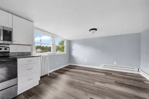 54 Main St, Ogdensburg, NJ 07439 - Photo 5