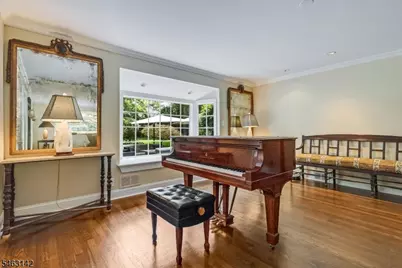 22 Taylor Rd, Millburn, NJ 07078 - Photo 7