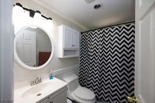 62 Summit Dr, Wantage, NJ 07461 - Photo 13