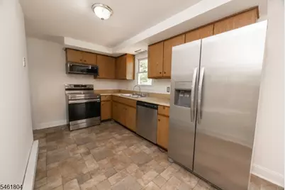 62 Summit Dr, Wantage, NJ 07461 - Photo 5
