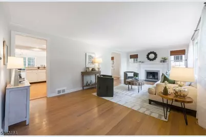 3 Plymouth Rd, Chatham Township, NJ 07928 - Photo 7