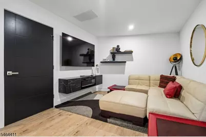 301 Kingsland Rd, Roxbury Township, NJ 07850 - Photo 37