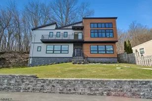 301 Kingsland Rd, Roxbury Township, NJ 07850 - Photo 1