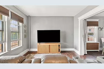 12 Church Pl, East Orange, NJ 07017 - Photo 7
