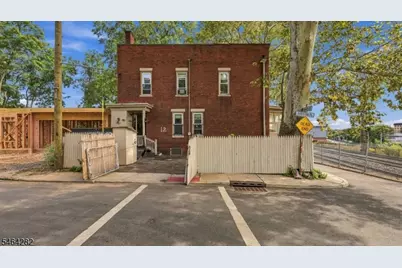 12 Church Pl, East Orange, NJ 07017 - Photo 25