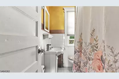 12 Church Pl, East Orange, NJ 07017 - Photo 17