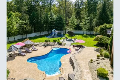 17 Chesterfield Dr, Warren Township, NJ 07059 - Photo 45
