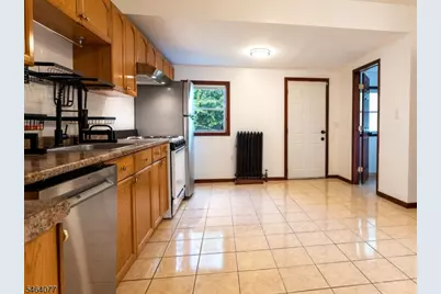 357 Ridgewood Ave, Newark, NJ 07112 - Photo 13
