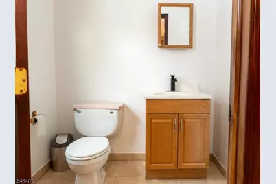 357 Ridgewood Ave, Newark, NJ 07112 - Photo 17