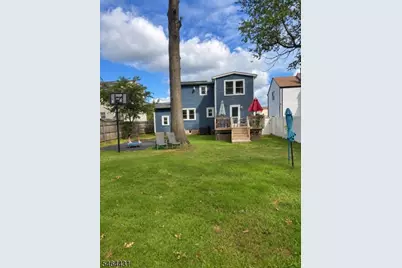 078 Midland Ave, Fair Lawn, NJ 07410 - Photo 17