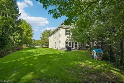 8001 Brittany Dr, Wayne, NJ 07470 - Photo 27