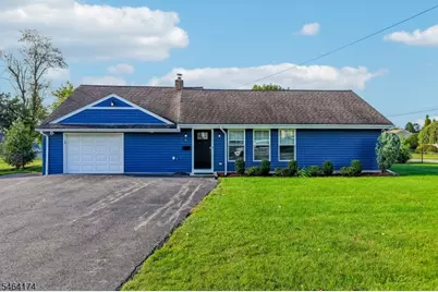 4 Stuart Ln, Wayne, NJ 07470 - Photo 1