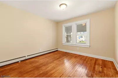 1585 Hillcrest Ter, Union Township, NJ 07083 - Photo 19