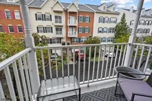 31 Krueger Ct, Newark, NJ 07103 - Photo 15