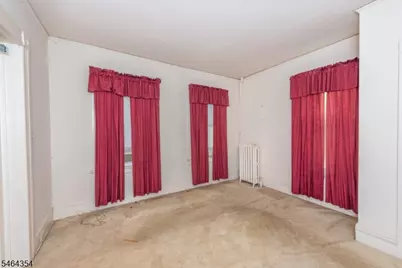 60 Martin Rd, Verona, NJ 07044 - Photo 7