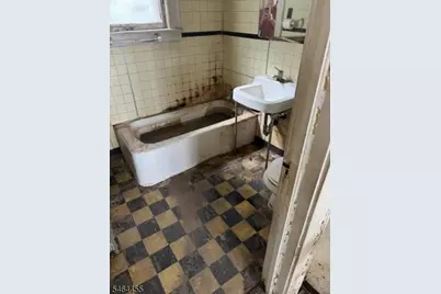 36 S 20th St, East Orange, NJ 07018 - Photo 7