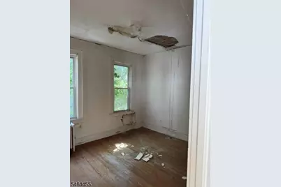 36 S 20th St, East Orange, NJ 07018 - Photo 27