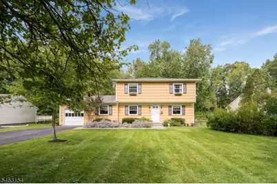 43 Chaucer Dr, Berkeley Heights Township, NJ 07922 - Photo 5