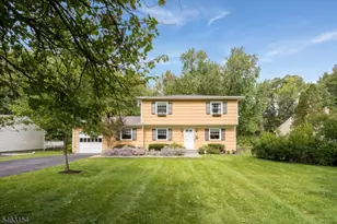 43 Chaucer Dr, Berkeley Heights Township, NJ 07922 - Photo 5