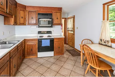 198 Hollow Rd, Montgomery Township, NJ 08558 - Photo 11