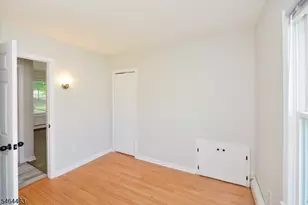 45 Hill St, Midland Park, NJ 07432 - Photo 19