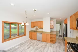 45 Hill St, Midland Park, NJ 07432 - Photo 13