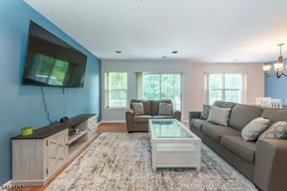 3107 Scenic Ct, Denville, NJ 07834 - Photo 3
