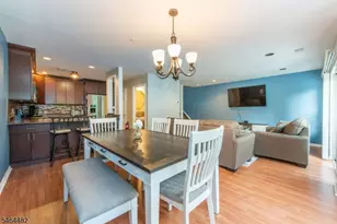 3107 Scenic Ct, Denville, NJ 07834 - Photo 7