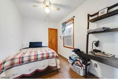 914 Woodlawn Ave, Linden, NJ 07036 - Photo 27