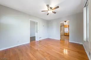 914 Woodlawn Ave, Linden, NJ 07036 - Photo 3