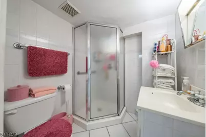 914 Woodlawn Ave, Linden, NJ 07036 - Photo 35