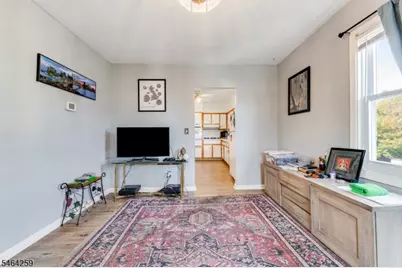 914 Woodlawn Ave, Linden, NJ 07036 - Photo 29