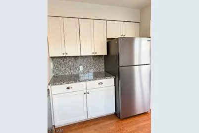 800 Old Springfield Ave #13, Summit, NJ 07901 - Photo 5