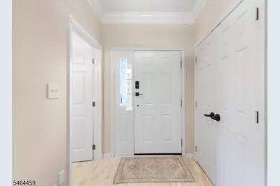 607 Patricia Circle, Greenwich Township, NJ 08886 - Photo 3