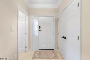 607 Patricia Cir, Greenwich Township, NJ 08886 - Photo 3