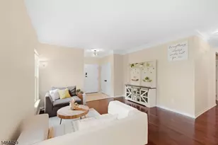 607 Patricia Cir, Greenwich Township, NJ 08886 - Photo 5