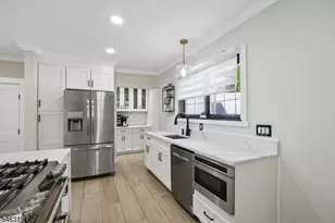17 Weston St, Nutley, NJ 07110 - Photo 11
